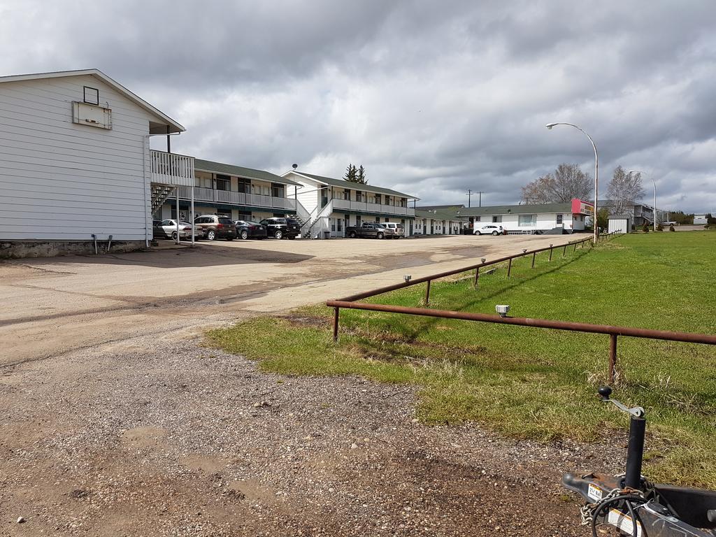 Elk Point Motel & Rv Park מראה חיצוני תמונה
