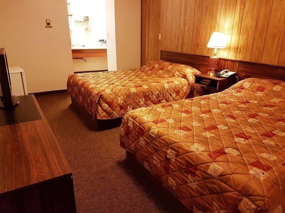 Elk Point Motel & Rv Park מראה חיצוני תמונה